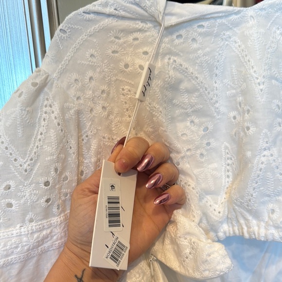 15 NWT Petal and pup White Lace Dress - Picture 8 of 8